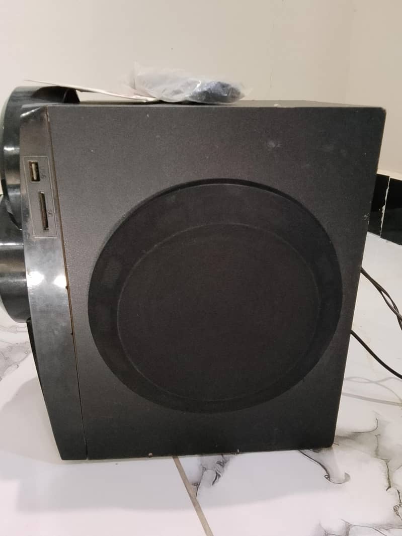 audionic Mega 100 2