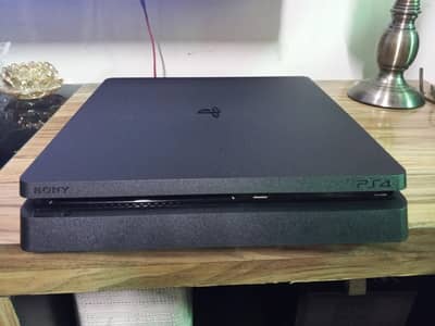 PS 4 PRO SLIM