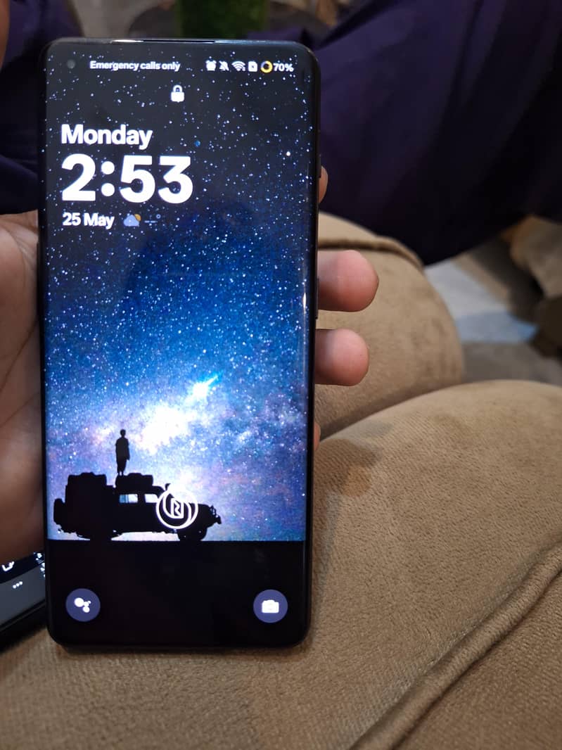 One Plus 10 Pro 1