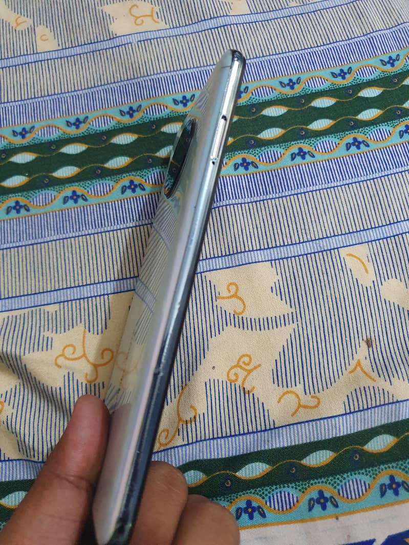 Infinix Note 7 4