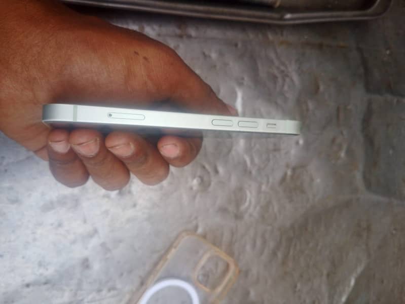 iPhone 12 mini 7