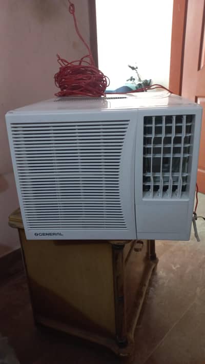 1 ton window AC for urgent sale, due to shifting
