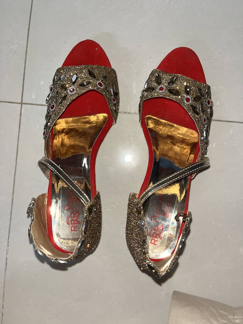 Sandals 4