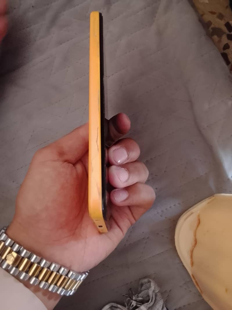itel 4/64 3