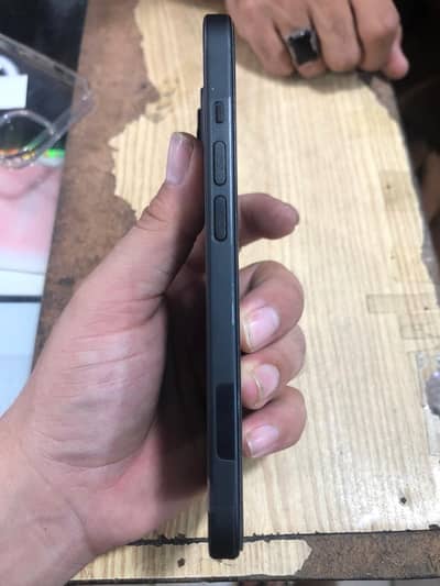 Apple iPhone 15