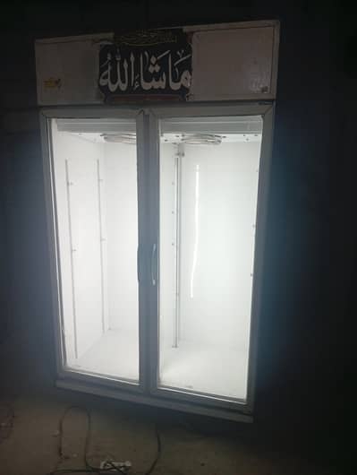 double door channel good condition full ok