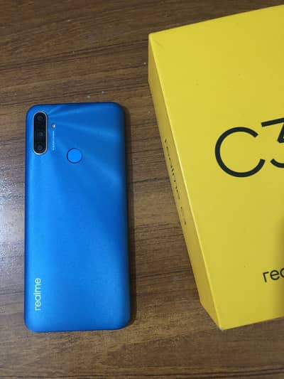 Realme c3 3/32gb with box