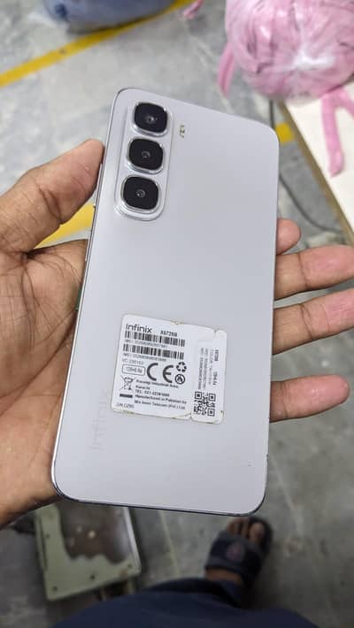 Infinix hot 60i new model full box Exchange possible