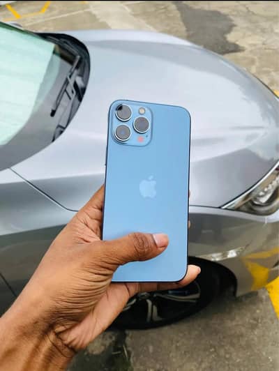 IPhone 13 pro max watar pack