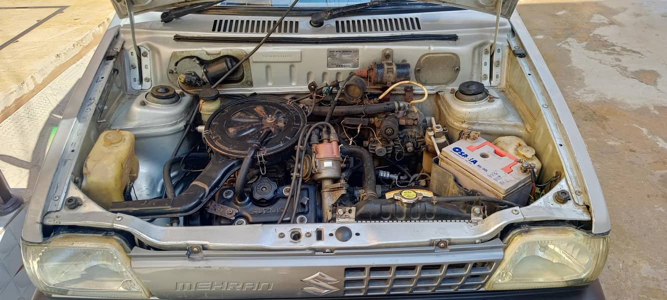 Mehran 2005 model 12