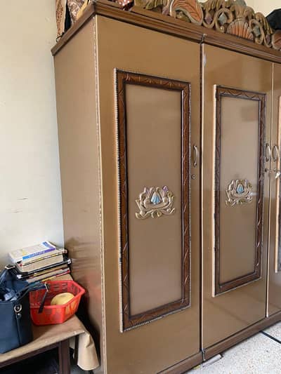 wardrobe