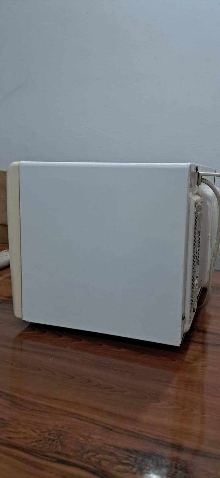 Dawlance EC-20 7