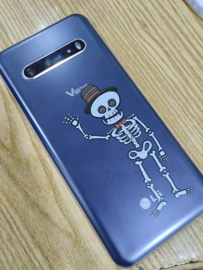 LG V60 ThinQ 5G 10 by 10 like new