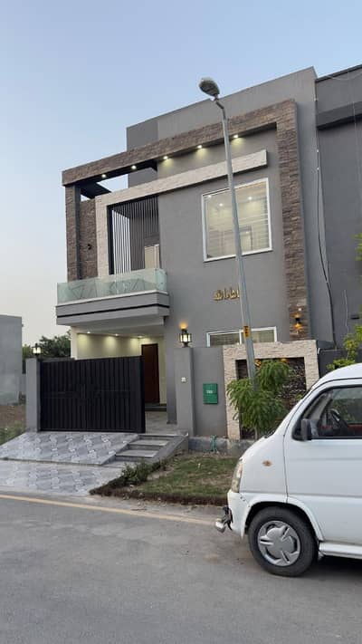 5.25 Marla New House for Sale Bahria Nasheman Lahore