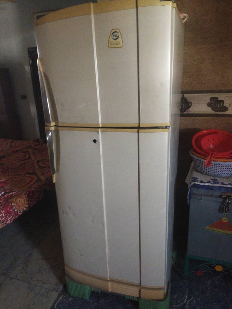fridge 0