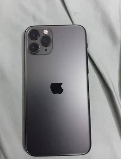iphone 11 pro 64gb gray color 10/9 condition