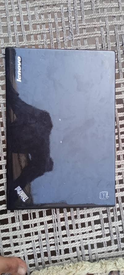 Lenovo X1 carbon  i7 5th Gen 8Gb ram 256 rom