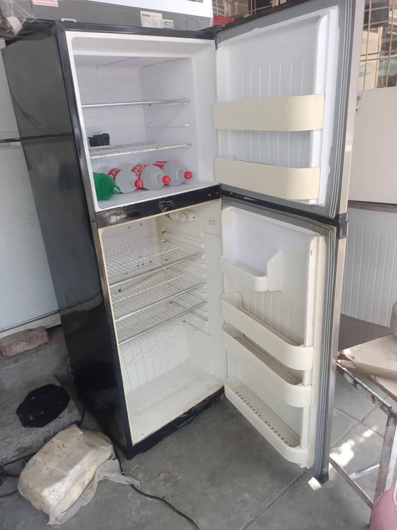 Orient fridge 0