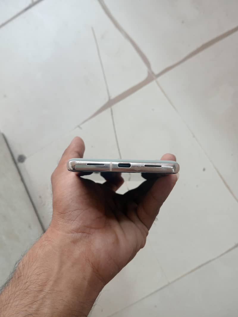 Google Pixel 7 Pro 2