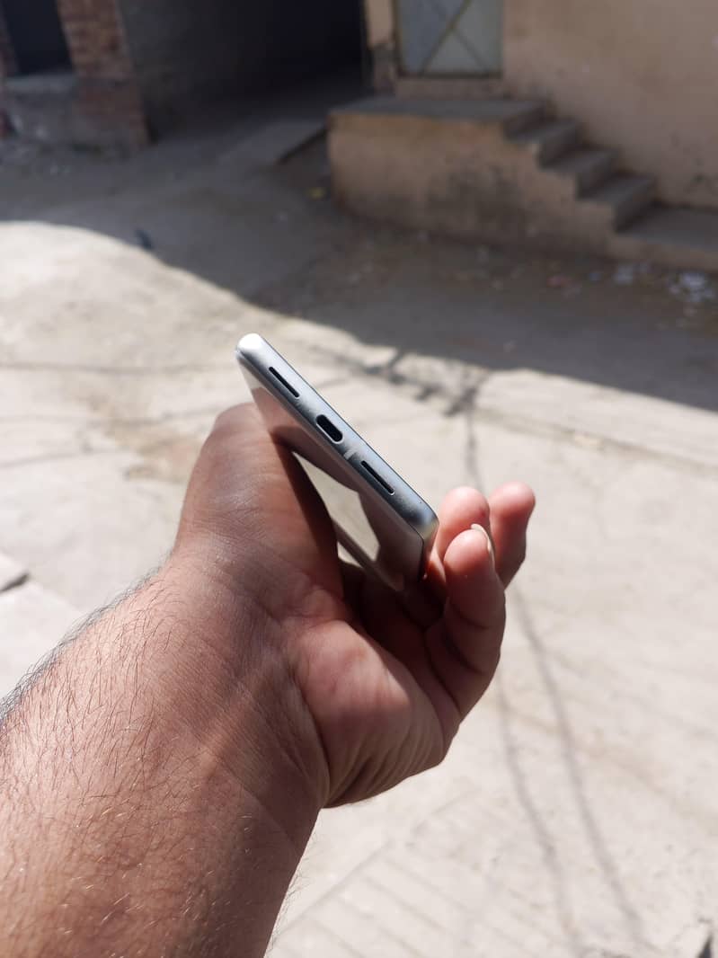 Google Pixel 7 6