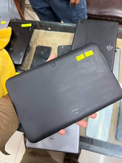 Ellipsis 8 tab 4GLTE 1GB RAM 16GB ROM