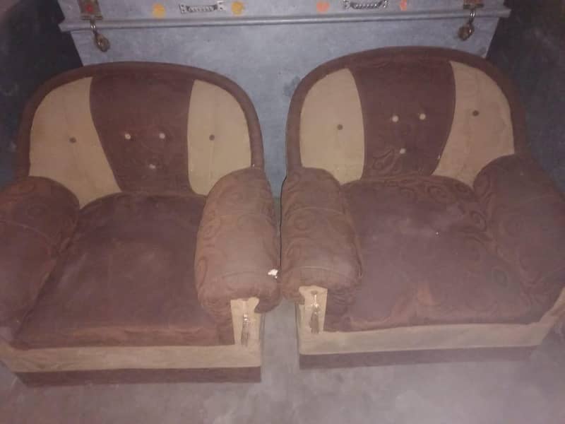 good condition sofa set 2