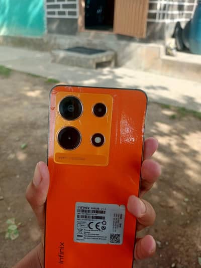 Infinix Note 30