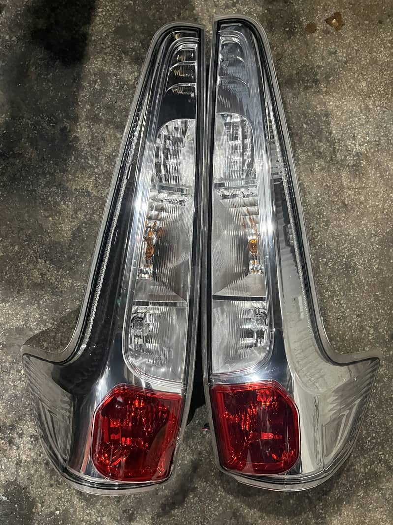 660cc Headlights, Backlight 3