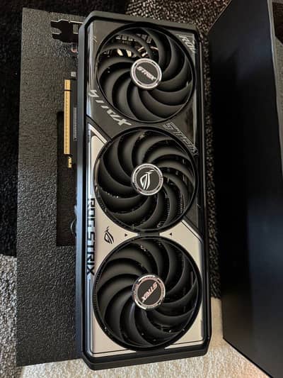 ROG STRIX 5070 12gb OC edition- Gpu - nvidia - pc