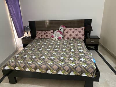 Bedroom Furniture Set for Sale