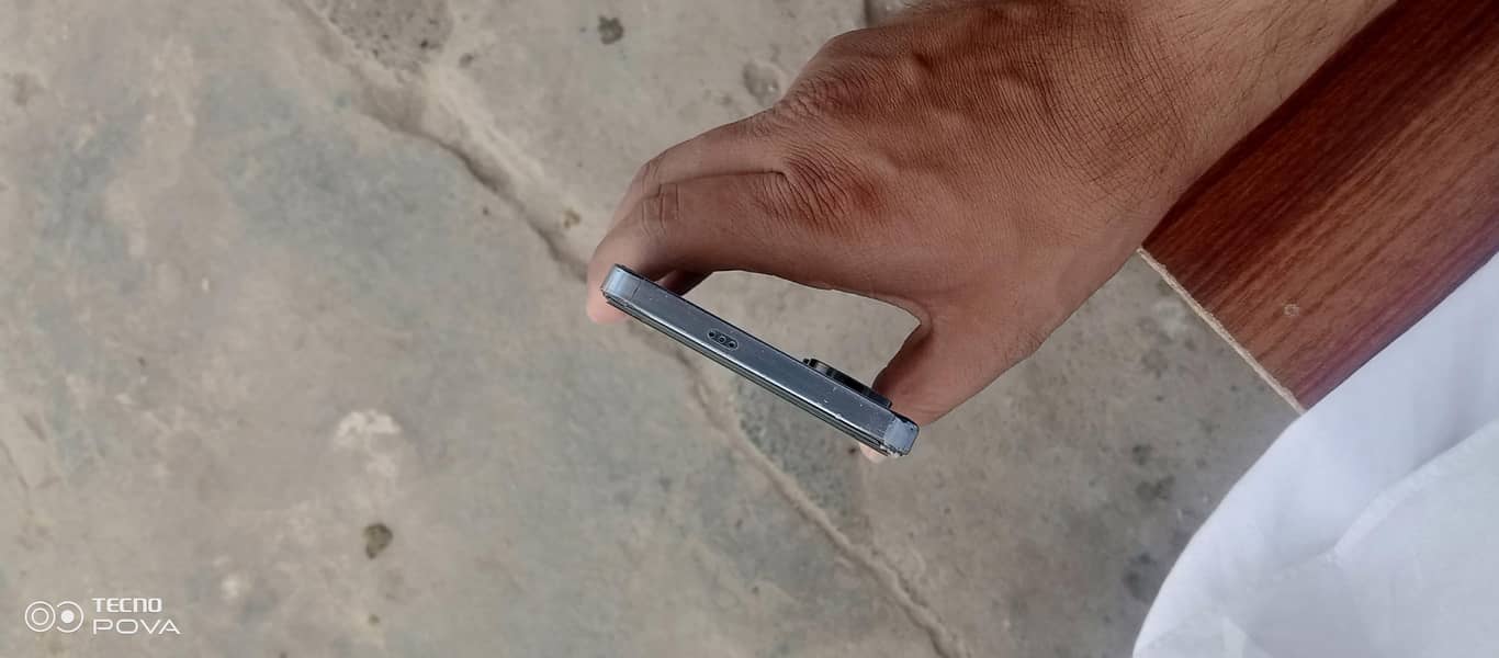Tecno CAMON 20 Pro 5