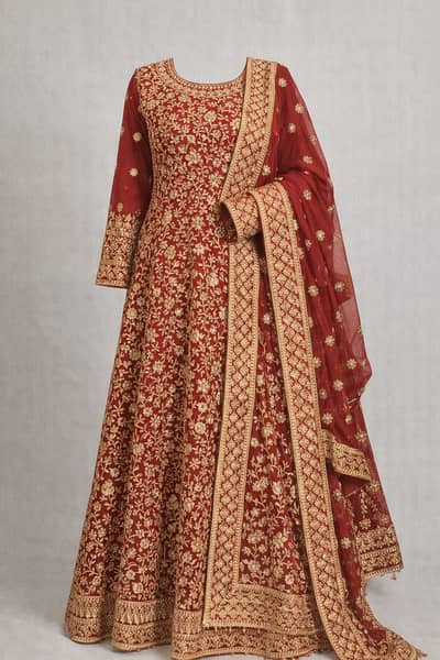Luxury Bridal Dress for Rent – Royal Red Elegance!