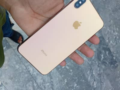 IPHONE XS MAX