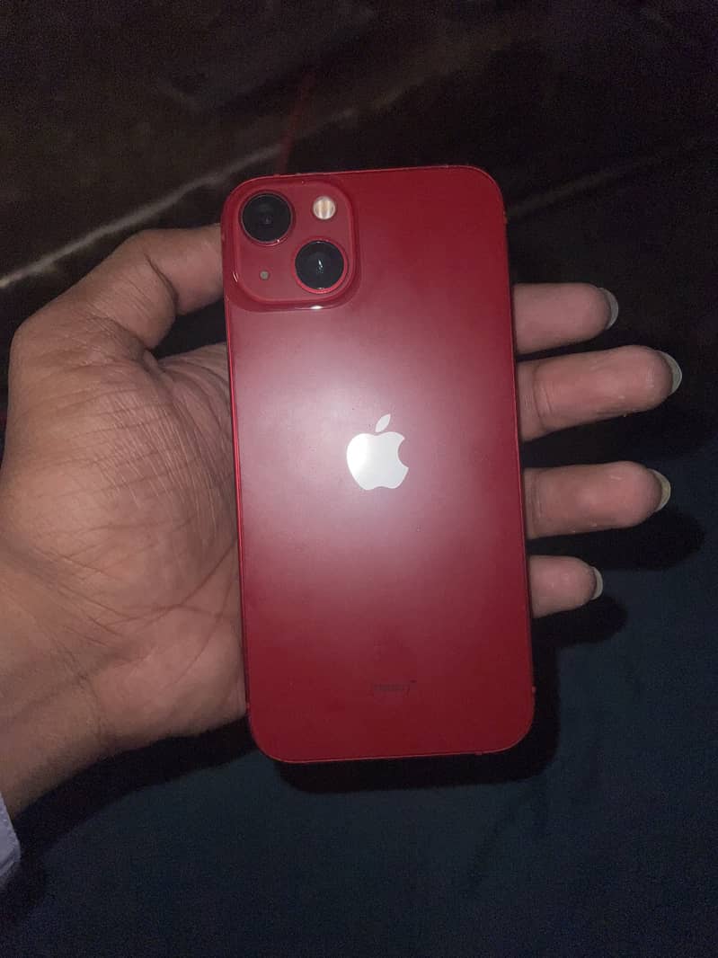 Apple iPhone 13 5