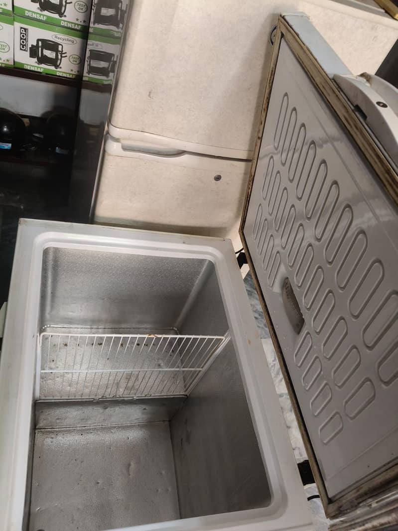 waves deep freezer 3
