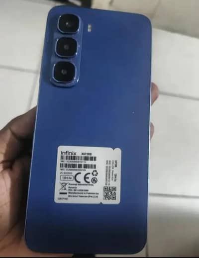Infinix hot 60i complete box in warranty 10/10 condition