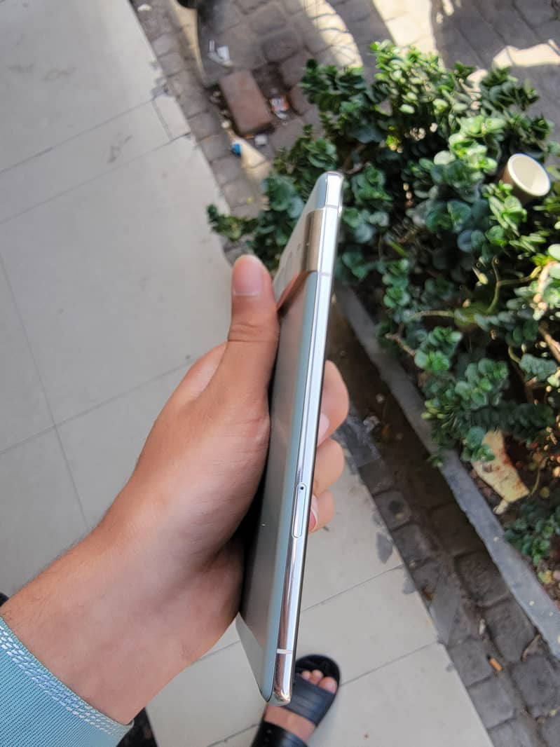 Google pixel 7 pro 5