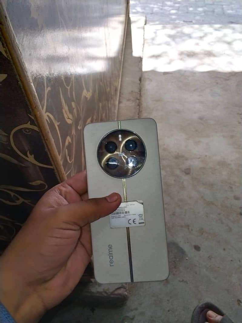 Realme 12 Plus 6