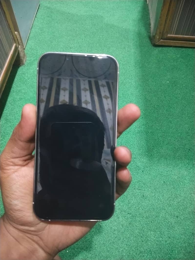 Apple iPhone 13 Pro 5
