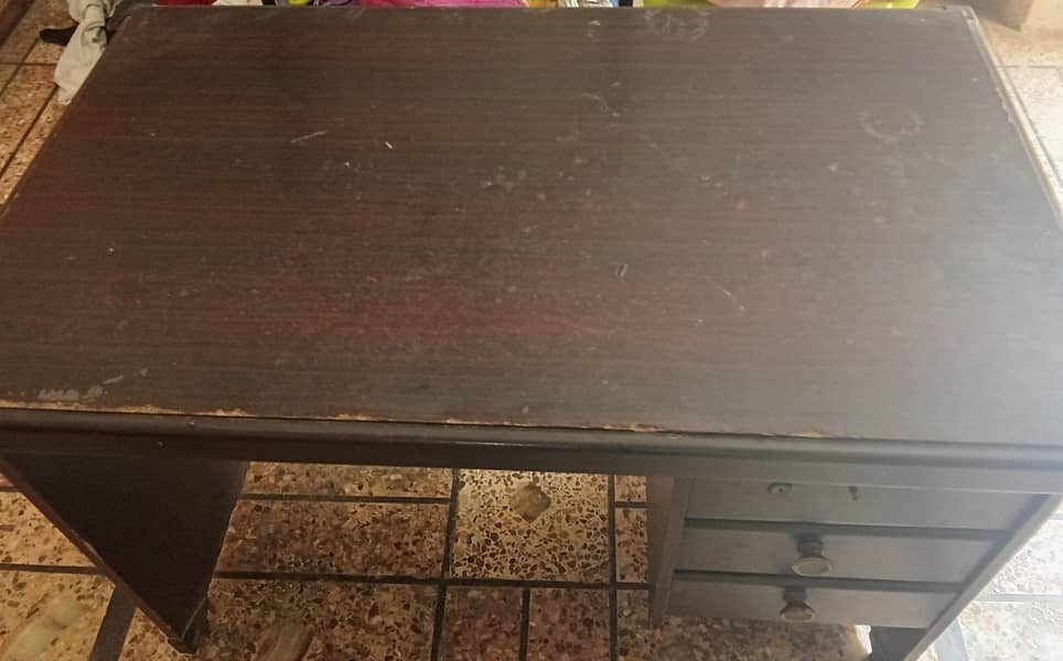 large table (used) 2