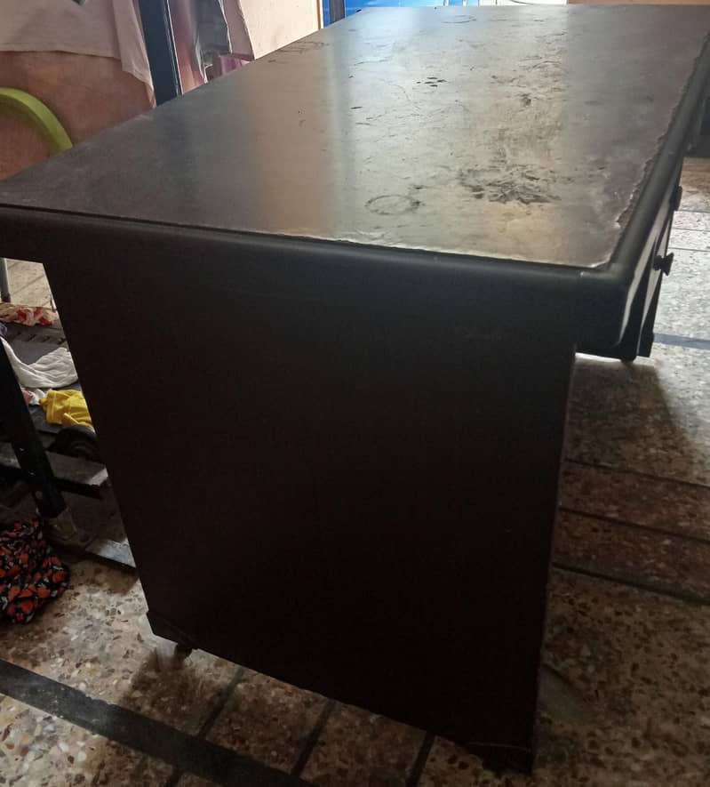large table (used) 5