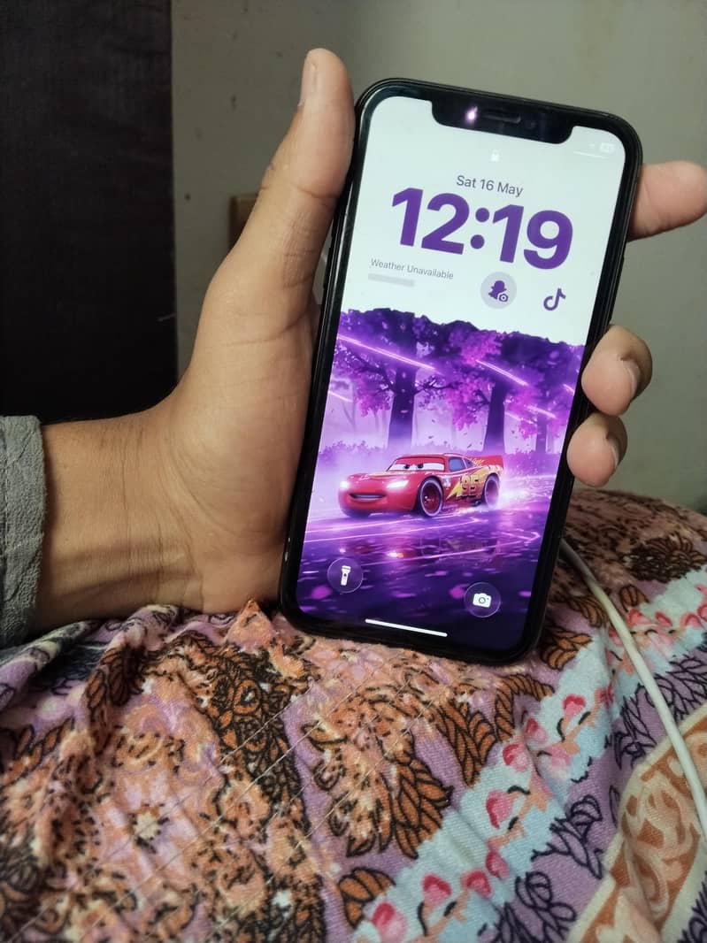 Apple iPhone 11 0