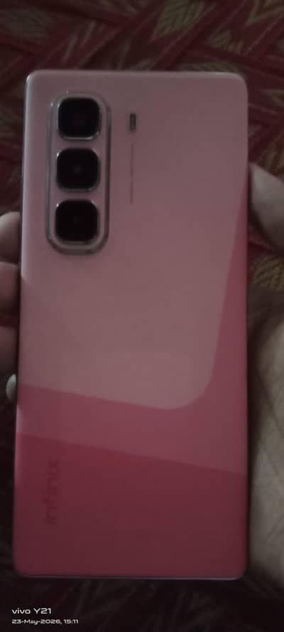 Infinix hot 50 pro plus 8 256 lAder adsation