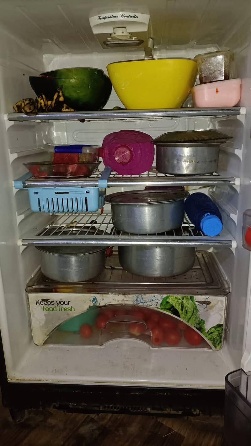 Dawlance refrigerator 1