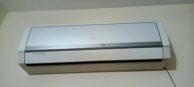 gree AC inverter 1 ton