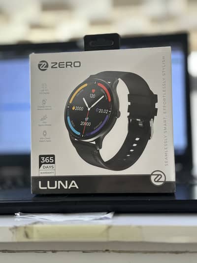 luna smart watch box packed