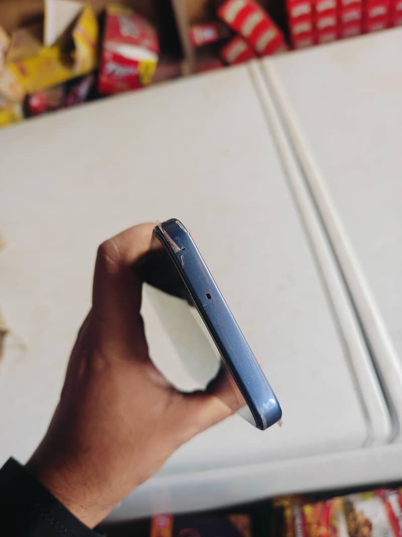 OPPO A6 Pro 3