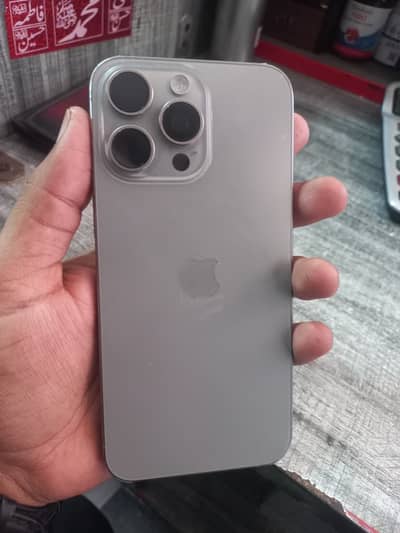 15 pro max  Natural titanium PTA