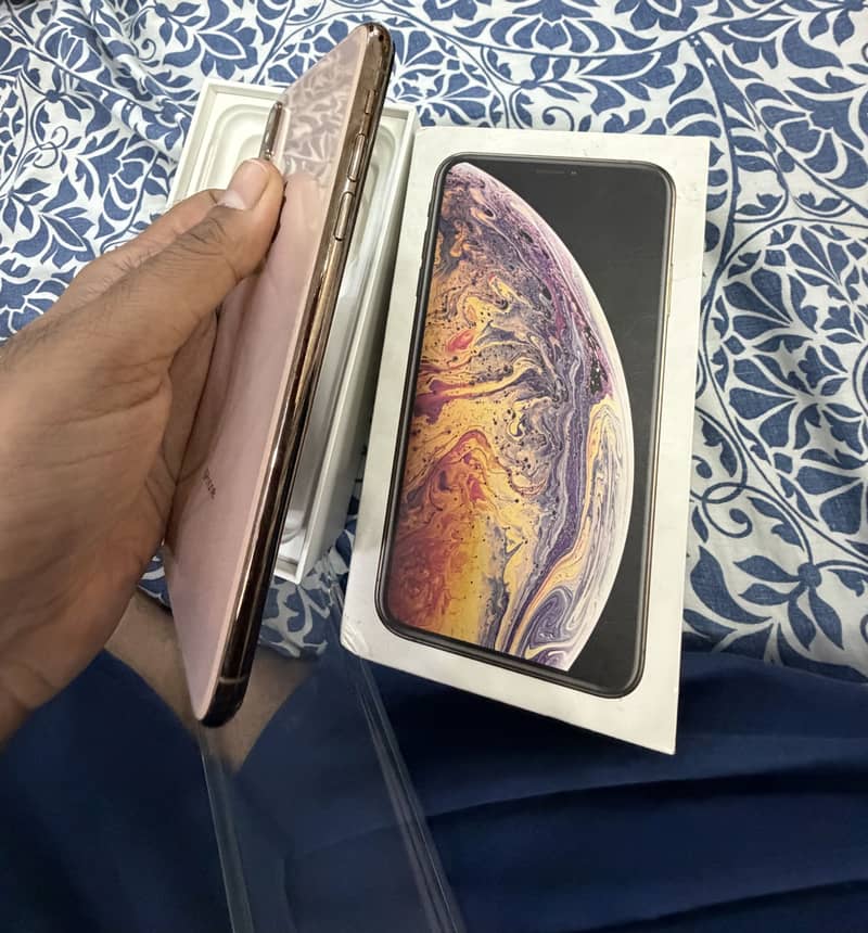 Iphone XS MAX 4