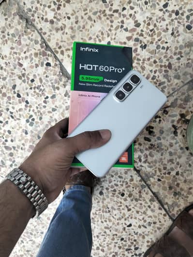 infinix Hot 60 pro plus 8GB,256GB complete box. . 03217695545